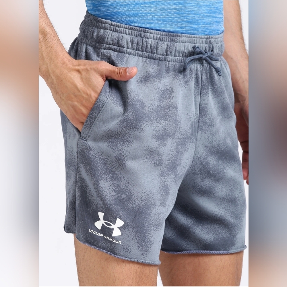 NWT Under Armour Rival Terry 6in Short, Size XL